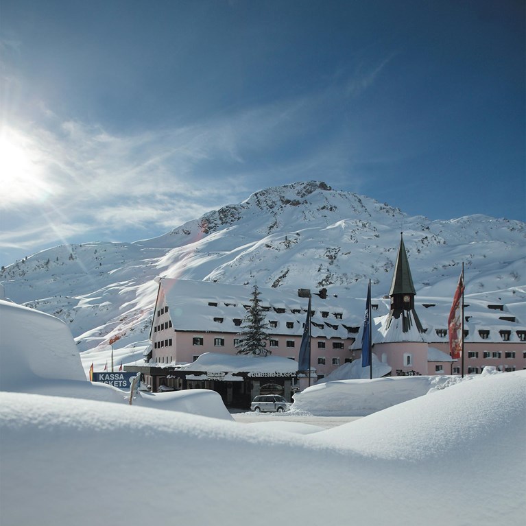 Arlberg 1800 Resort Aussenansicht ¸ Arlberg1800resort (1) 01